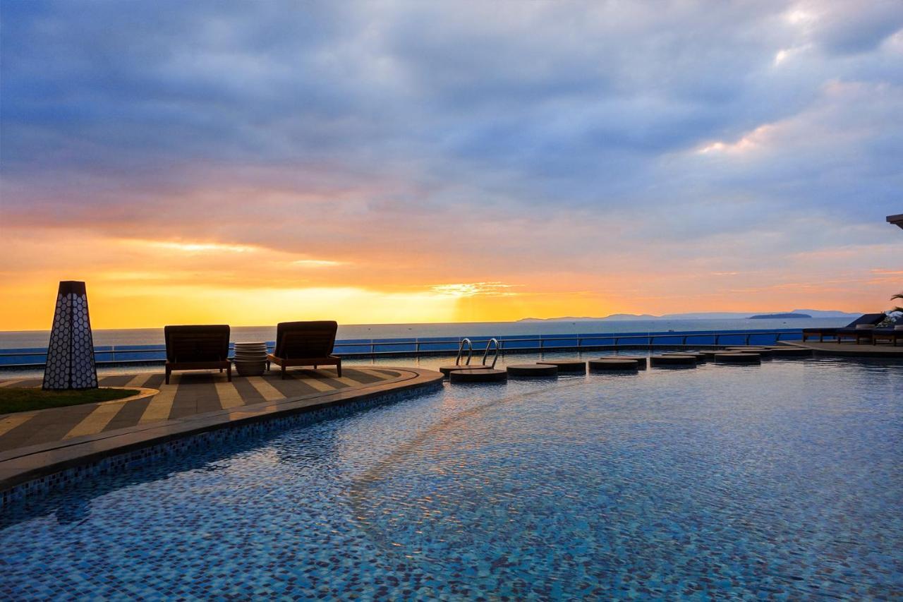 Howard Johnson Plaza By Wyndham Blue Bay Sihanoukville Luaran gambar