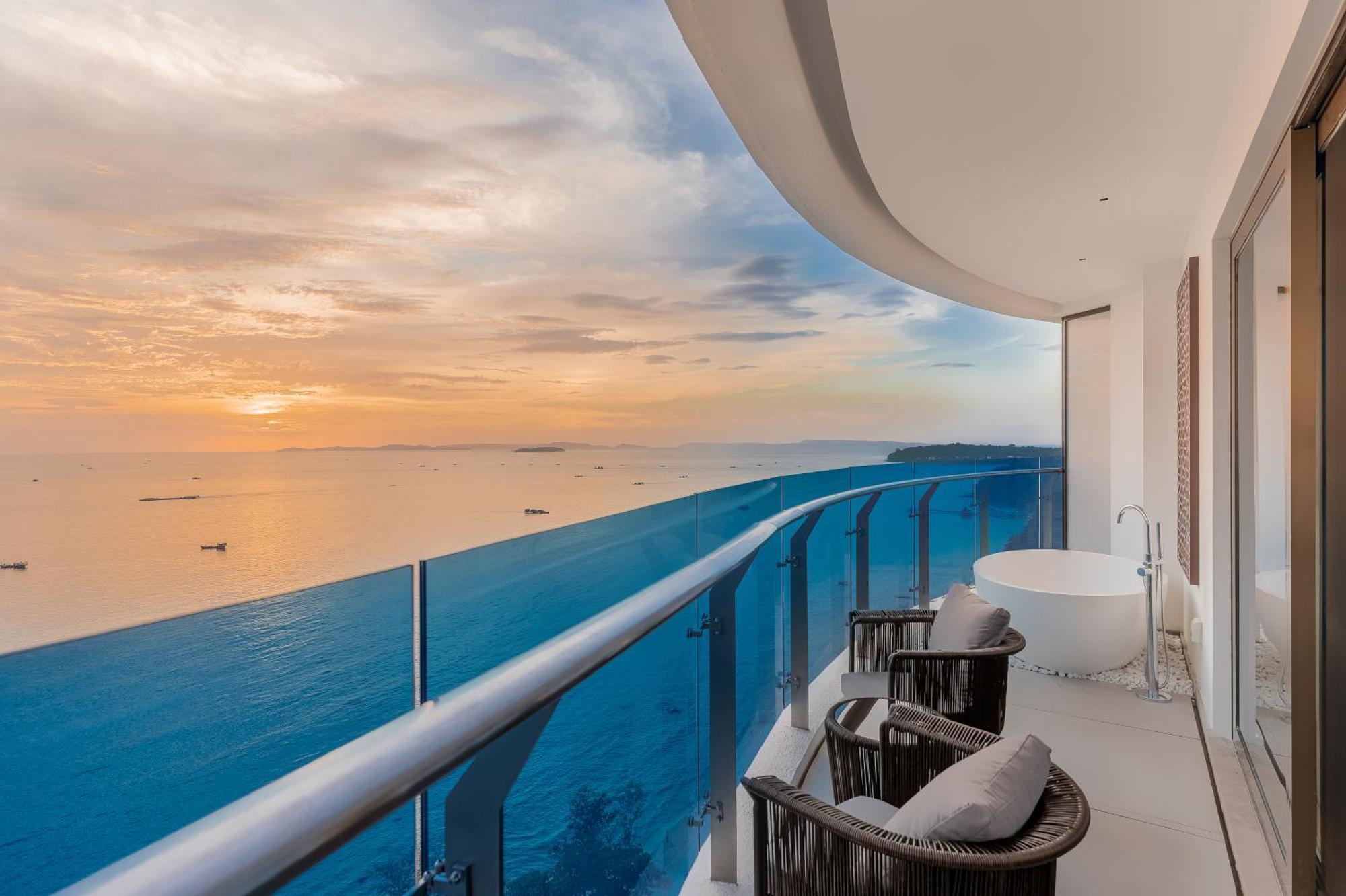 Howard Johnson Plaza By Wyndham Blue Bay Sihanoukville Luaran gambar
